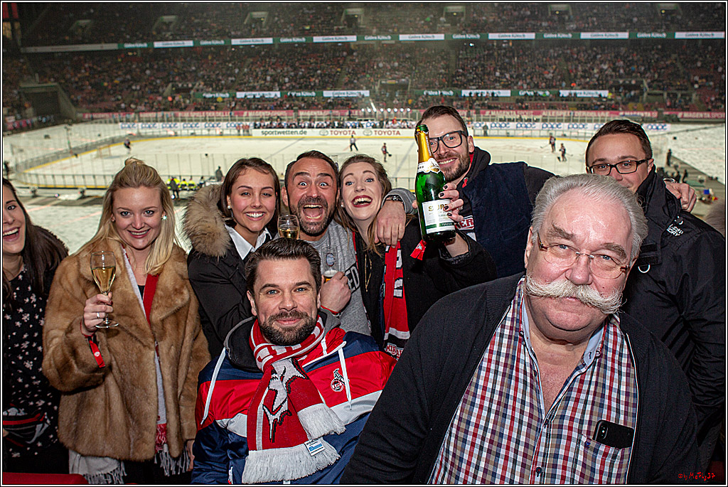 DEL Wintergame; Koelner Haie - Duesseldorfer EG; Koeln, 12.01.2019